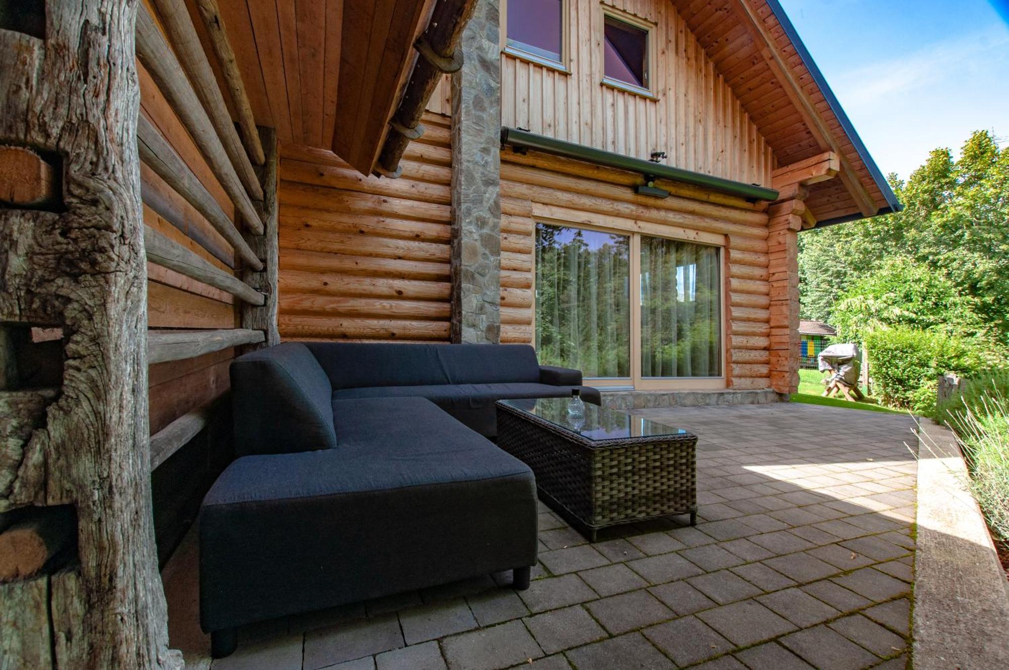 Log House Natura Radovljica Dış mekan fotoğraf